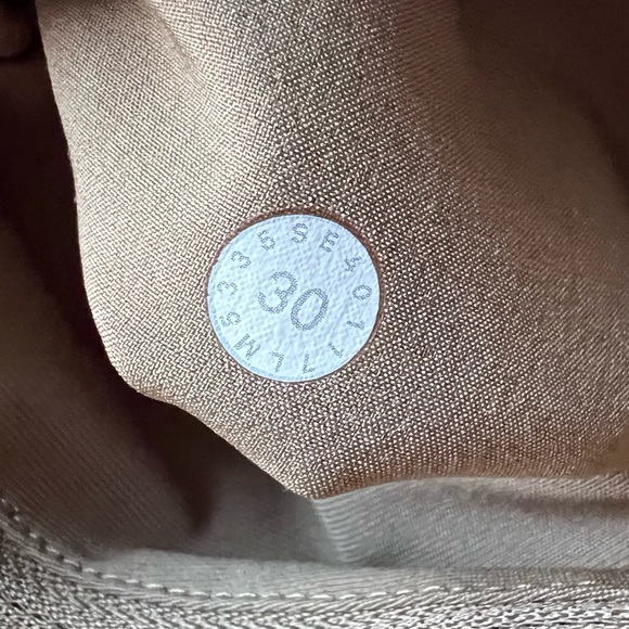 Lululemon ABC Pant Classic Short Inseam | 30 - Picture 7 of 8